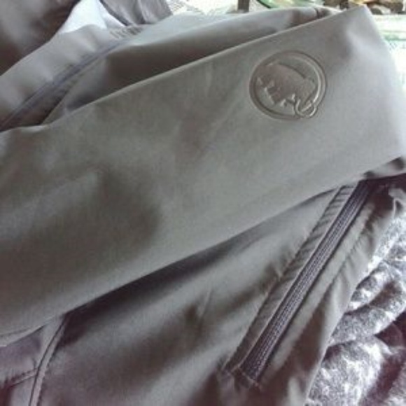 Mammut Windstopper Jacket - Picture 7 of 9